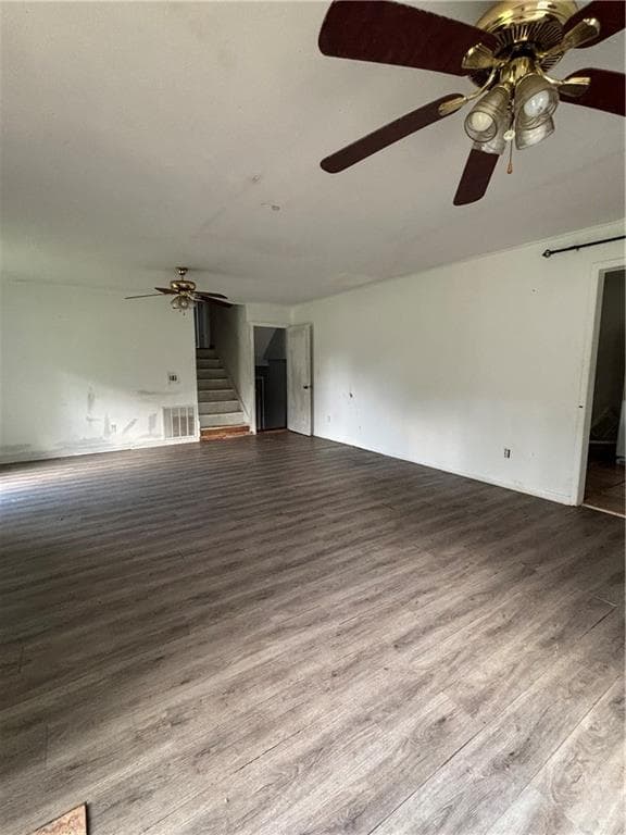 3 bedroom, 2 bathroom, 2,104 sq ft single family residence for rent at 46 W Wedgewood Circle, Newnan, GA 30263 for $1,800 a month — photo 2
