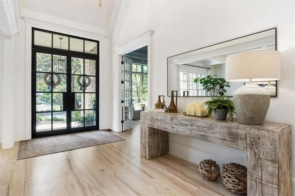 4 bedroom, 6 bathroom, 10,773 sq ft single family residence under contract at 1213 Basnett Drive, Alpharetta, GA 30004 — photo 6