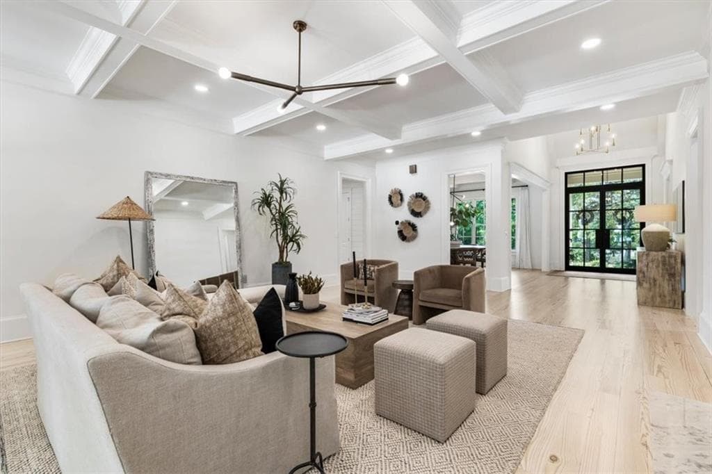 4 bedroom, 6 bathroom, 10,773 sq ft single family residence under contract at 1213 Basnett Drive, Alpharetta, GA 30004 — photo 10