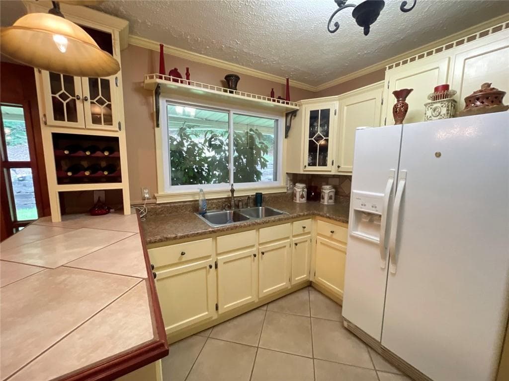3 bedroom, 2 bathroom, 2,028 sq ft single family residence for sale at 120 Bone Place, Dallas, GA 30132 — photo 4