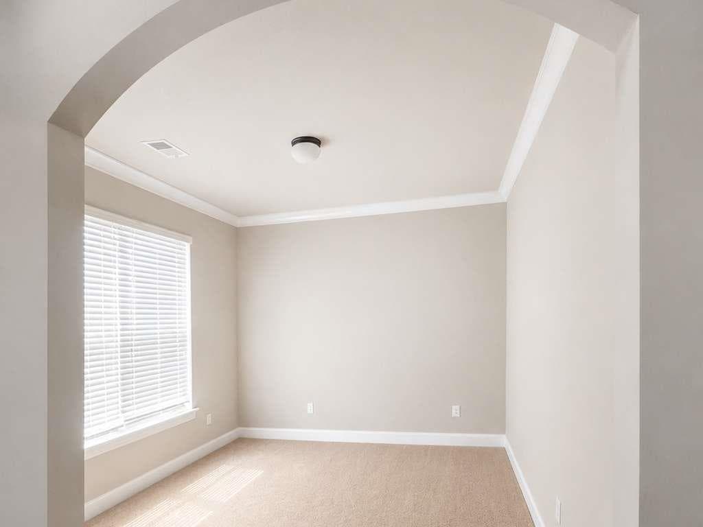 5 bedroom, 4 bathroom, 4,592 sq ft single family residence under contract at 835 Lorrimont Lane, Fairburn, GA 30213 — photo 2