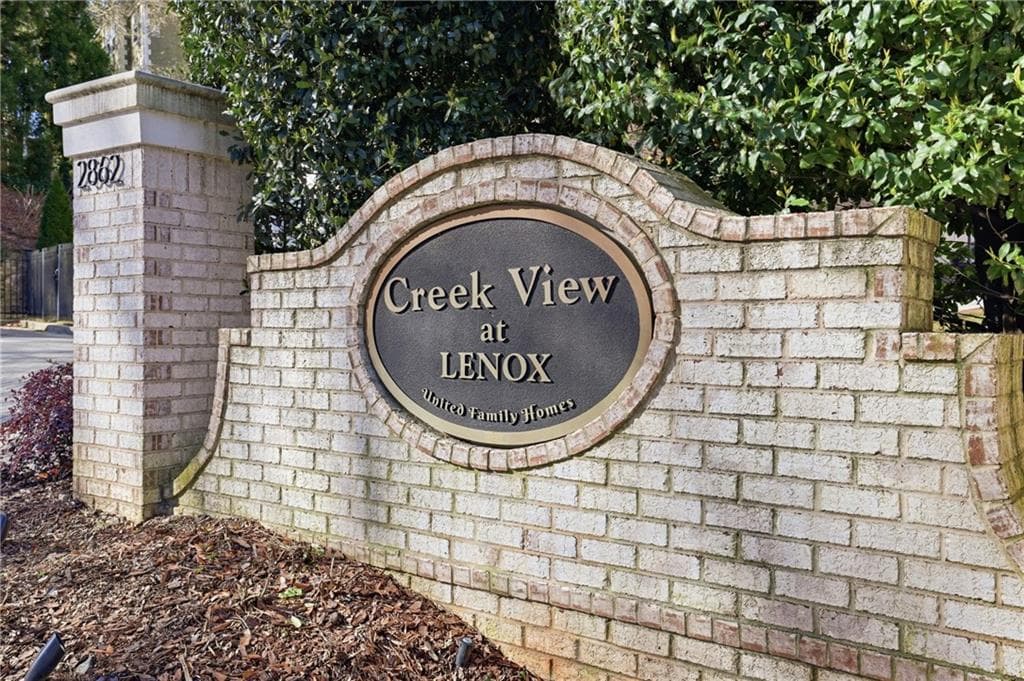 4 bedroom, 5 bathroom, 2,860 sq ft townhouse for sale at 773 Lenox Lane, Atlanta, GA 30324 — photo 3