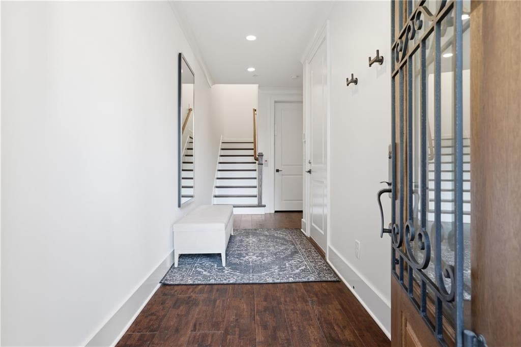 4 bedroom, 5 bathroom, 2,860 sq ft townhouse for sale at 773 Lenox Lane, Atlanta, GA 30324 — photo 6