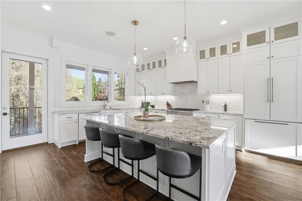 4 bedroom, 5 bathroom, 2,860 sq ft townhouse for sale at 773 Lenox Lane, Atlanta, GA 30324 — photo 7