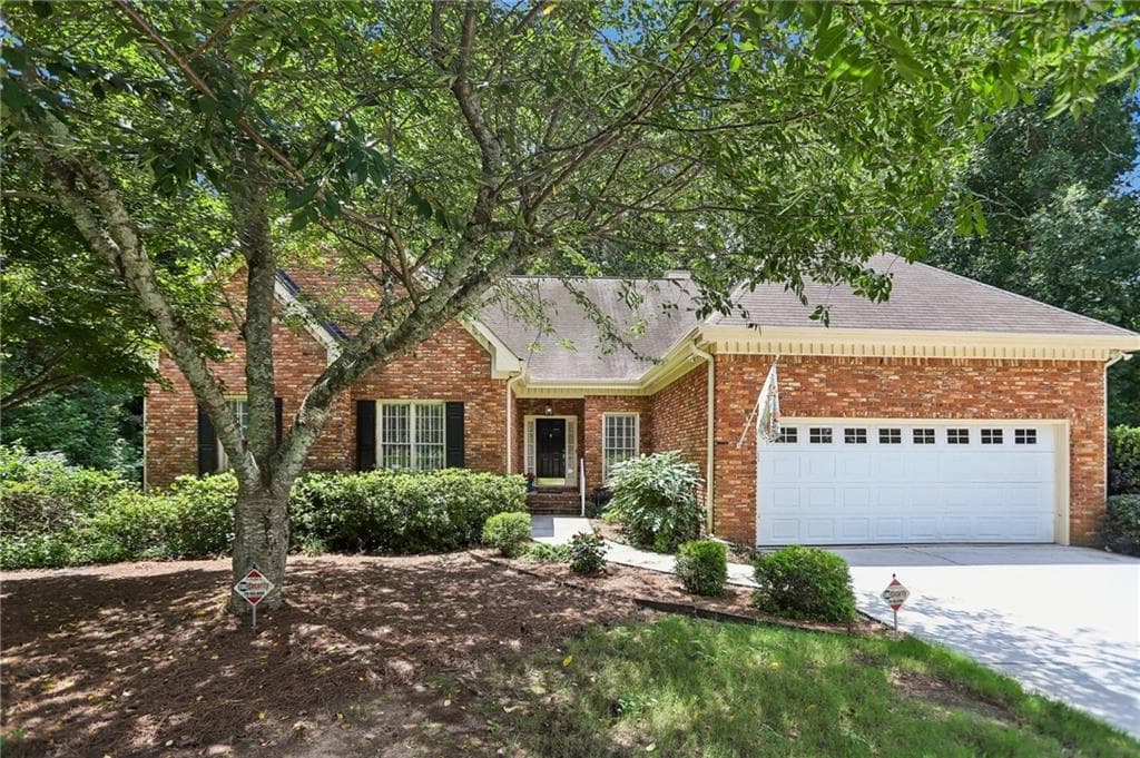 4 bedroom, 4 bathroom, 4,071 sq ft single family residence for sale at 3500 Sims Road, Snellville, GA 30039