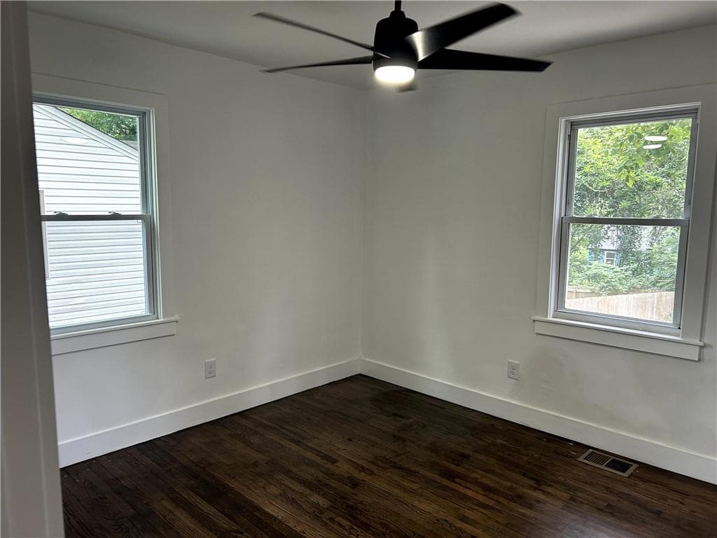 3 bedroom, 1 bathroom, 1,172 sq ft single family residence for sale at 1390 Westmont Road, Atlanta, GA 30311 — photo 6