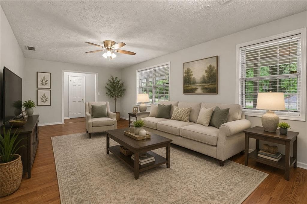 3 bedroom, 2 bathroom, 1,612 sq ft single family residence for sale at 815 Dunleith Court, Stone Mountain, GA 30083 — photo 7