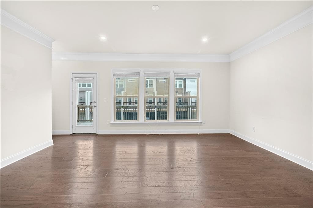 4 bedroom, 4 bathroom, 2,450 sq ft townhouse for sale at 2166 Rock Creek Park, Decatur, GA 30033 — photo 7