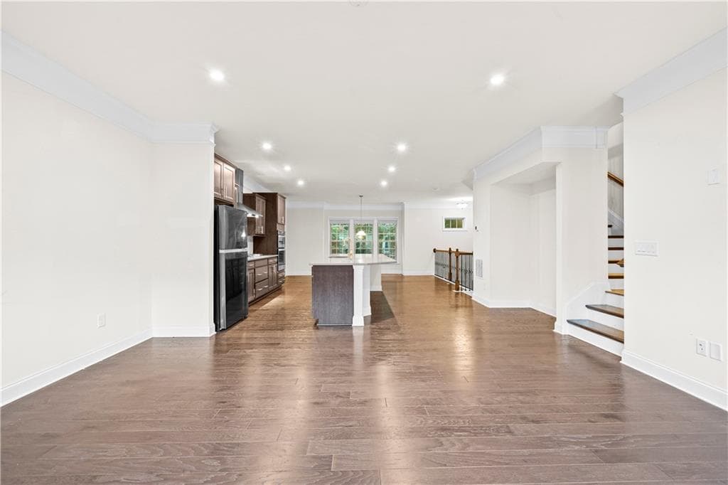 4 bedroom, 4 bathroom, 2,450 sq ft townhouse for sale at 2166 Rock Creek Park, Decatur, GA 30033 — photo 10