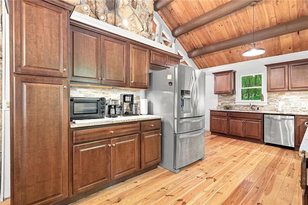 4 bedroom, 2 bathroom, 2,726 sq ft single family residence for sale at 884 Quail Cove Drive, Big Canoe, GA 30143 — photo 8