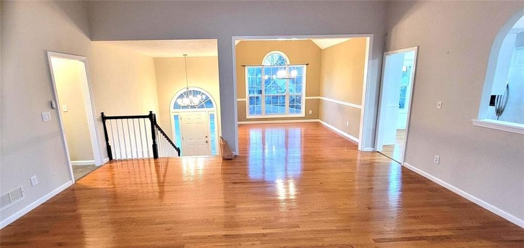 4 bedroom, 3 bathroom, 2,910 sq ft single family residence for sale at 4115 Chelsea Chase, Cumming, GA 30028 — photo 5