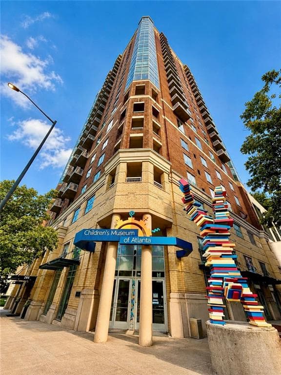2 bedroom, 2 bathroom, 1,199 sq ft condominium for rent at 285 Centennial Olympic Park Drive 1202, Atlanta, GA 30313 for $2,290 a month — photo 2