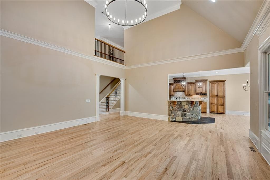 5 bedroom, 5 bathroom, 7,321 sq ft single family residence for sale at 2140 Tee Drive, Braselton, GA 30517 — photo 8