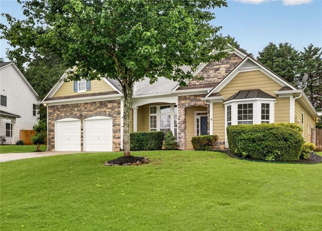 3 bedroom, 2 bathroom, 2,230 sq ft single family residence under contract at 4940 Fieldstone Bend Drive, Cumming, GA 30028 — photo 5