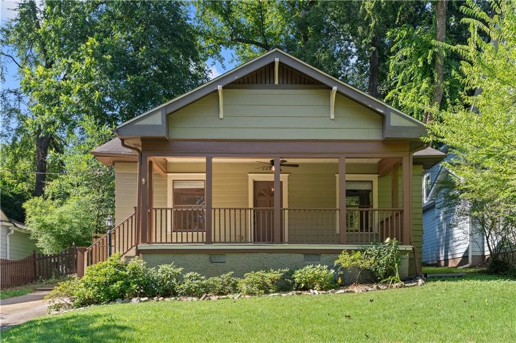 2 bedroom, 1 bathroom, 1,086 sq ft single family residence sold at 2299 Sutton Street, Atlanta, GA 30317