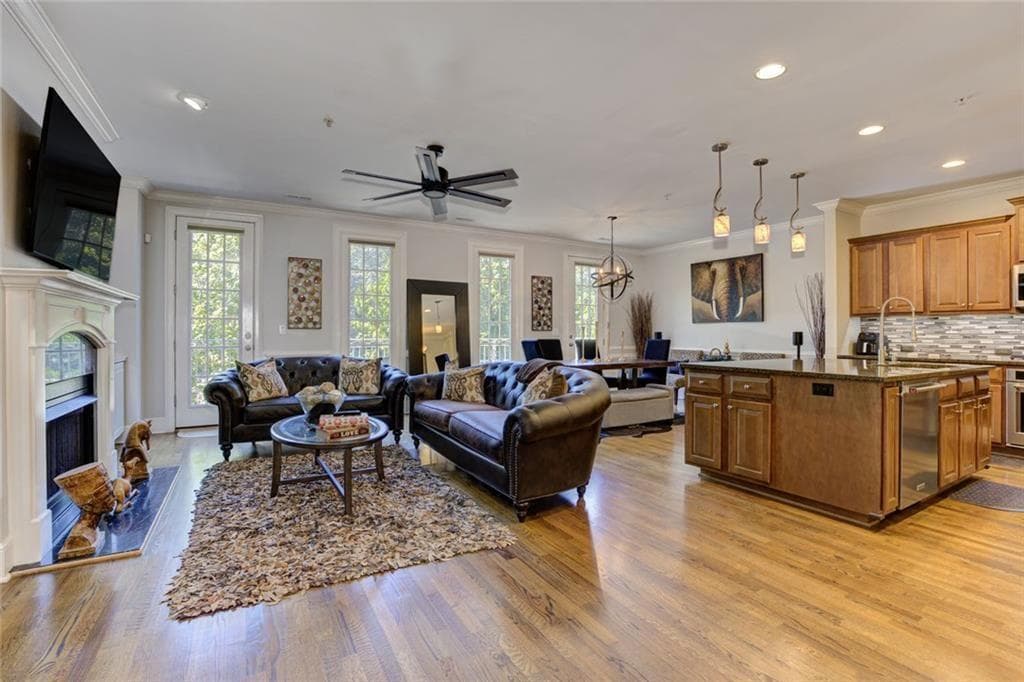 3 bedroom, 4 bathroom, 3,228 sq ft townhouse under contract at 2268 Edgartown Lane, Smyrna, GA 30080 — photo 5