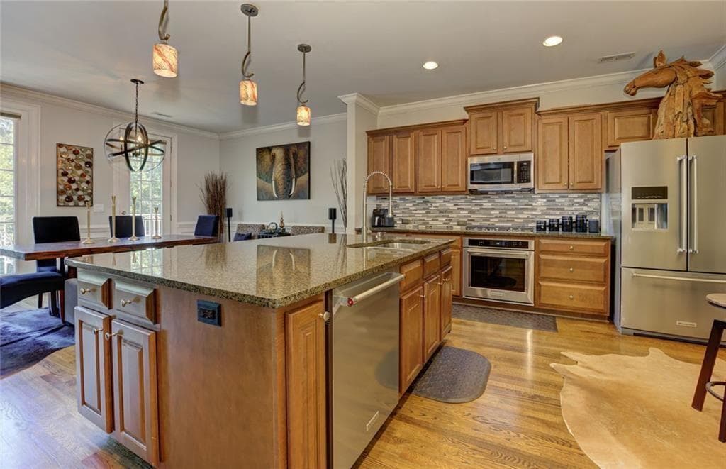 3 bedroom, 4 bathroom, 3,228 sq ft townhouse under contract at 2268 Edgartown Lane, Smyrna, GA 30080 — photo 9