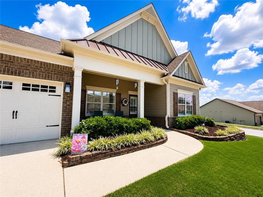 3 bedroom, 3 bathroom, 2,088 sq ft single family residence under contract at 4543 Hidden Creek Drive, Gainesville, GA 30504 — photo 4