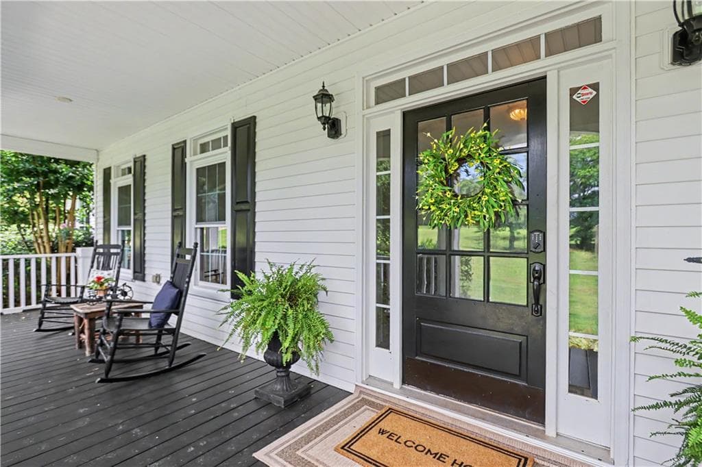 5 bedroom, 4 bathroom, 5,120 sq ft single family residence for sale at 1825 Skelton Road, Hoschton, GA 30548 — photo 6