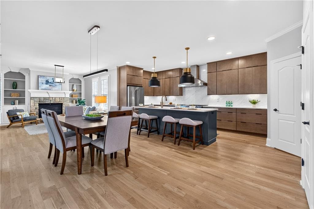 6 bedroom, 5 bathroom, 5,866 sq ft single family residence for sale at 4526 Meadowland Way, Flowery Branch, GA 30542 — photo 9