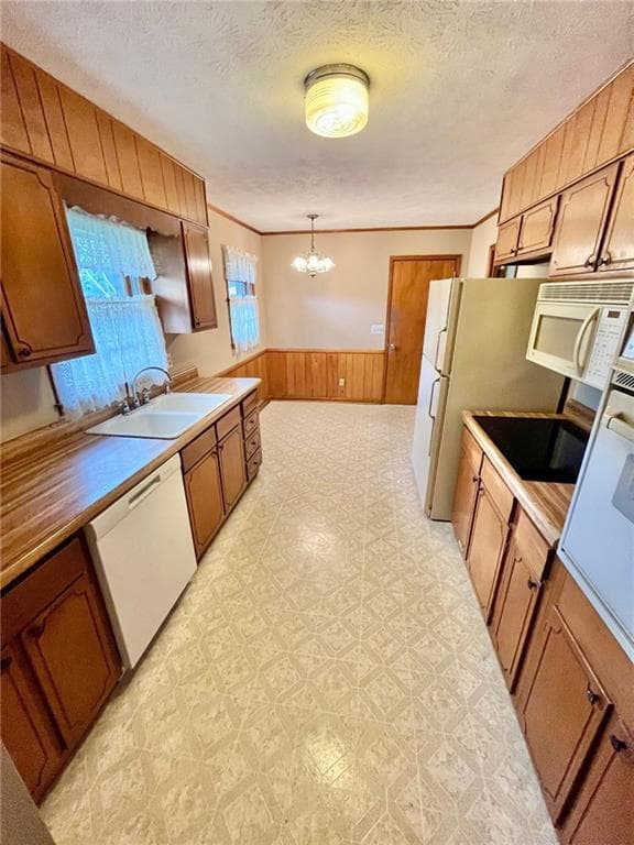 3 bedroom, 2 bathroom, 1,228 sq ft single family residence for sale at 512 Donwood Lane, Marietta, GA 30060 — photo 6