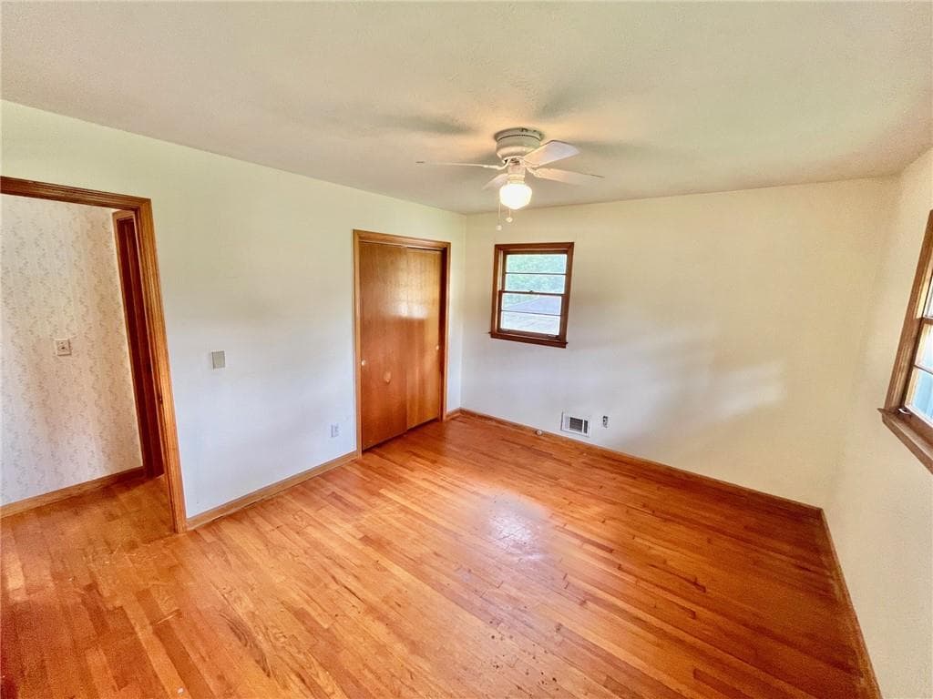3 bedroom, 2 bathroom, 1,228 sq ft single family residence for sale at 512 Donwood Lane, Marietta, GA 30060 — photo 9