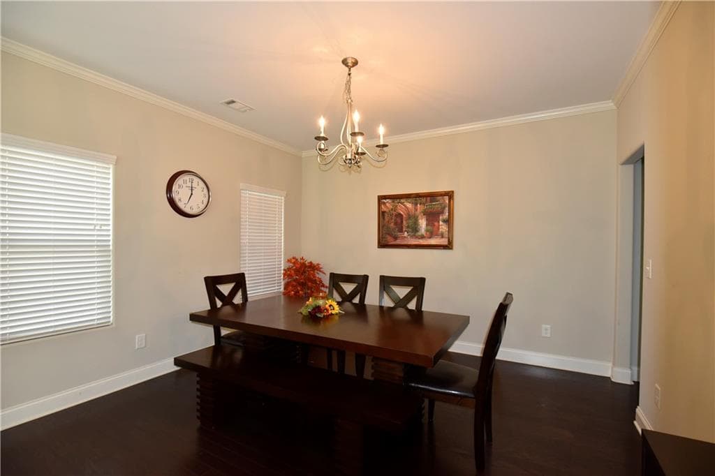 6 bedroom, 4 bathroom, 4,791 sq ft single family residence for rent at 1805 Kingsbridge Court, Suwanee, GA 30024 for $3,600 a month — photo 3