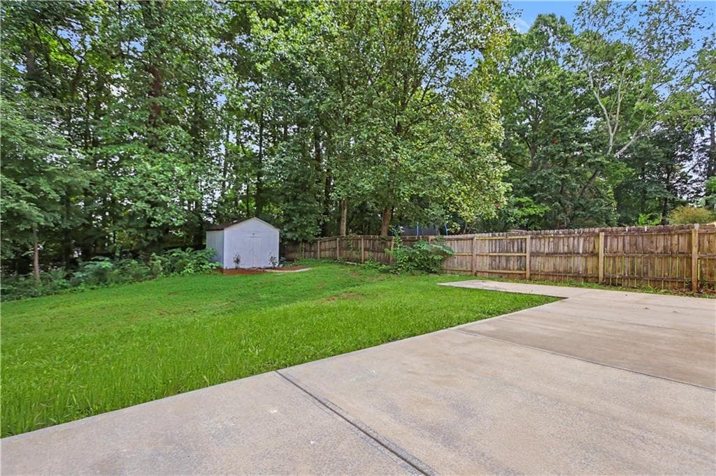 4 bedroom, 3 bathroom, 1,512 sq ft single family residence for sale at 2535 Rhoanoke Drive, Duluth, GA 30096 — photo 5