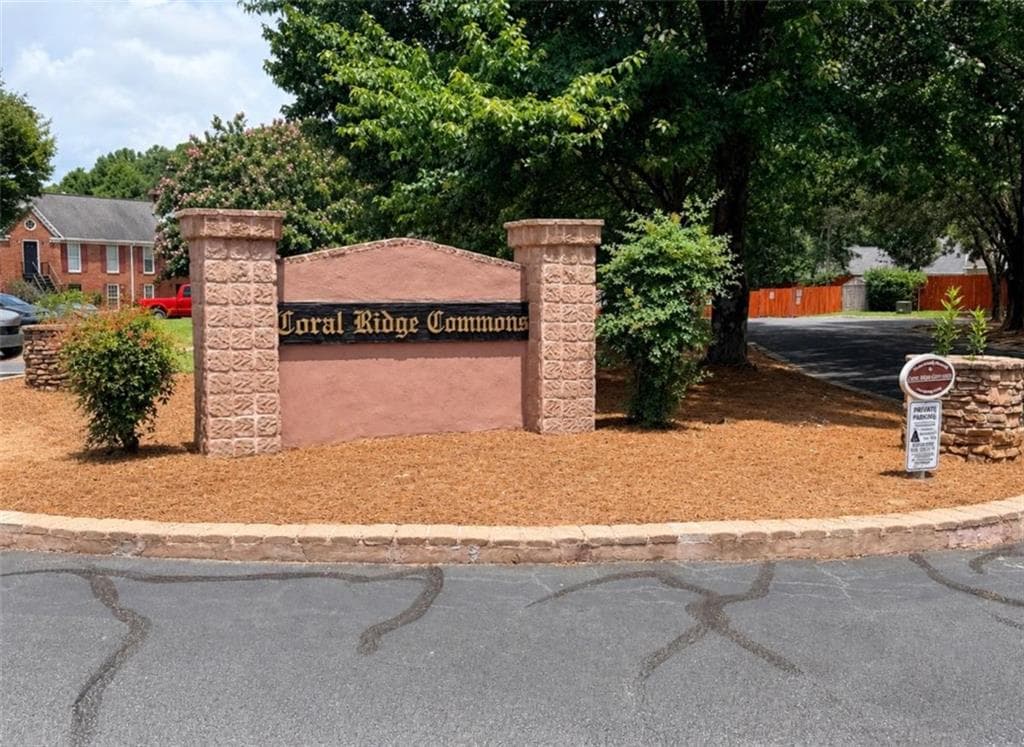 2 bedroom, 2 bathroom, 1,147 sq ft condominium for sale at 1166 Booth Road, Marietta, GA 30008 — photo 5