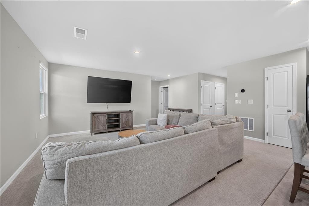 3 bedroom, 2 bathroom, 1,320 sq ft single family residence for sale at 309 Cooper Lane, Calhoun, GA 30701 — photo 9