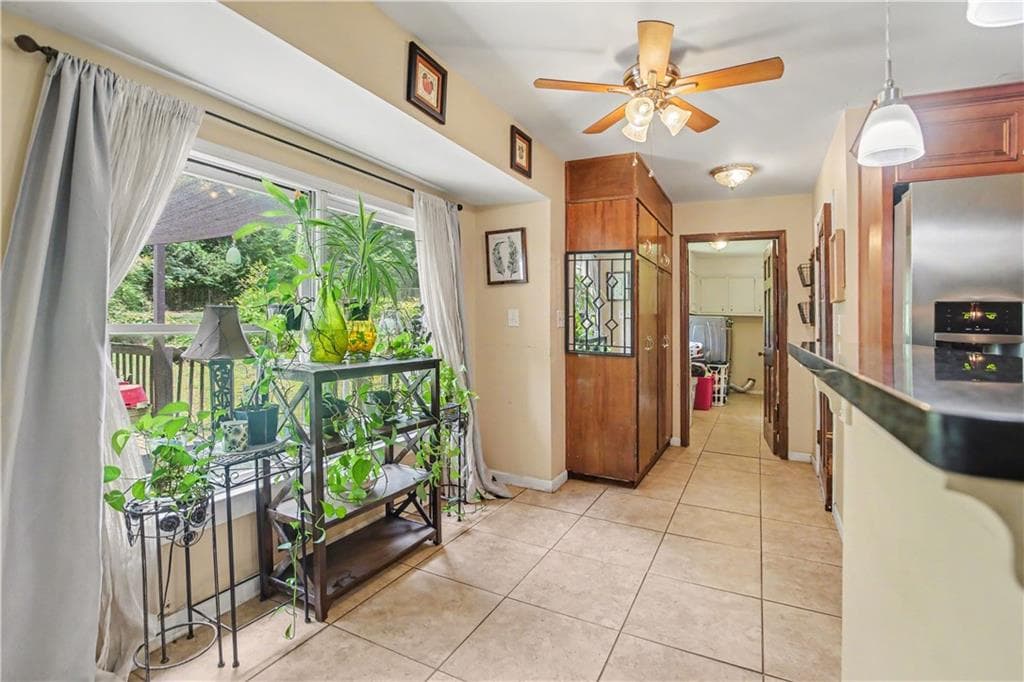 3 bedroom, 2 bathroom, 1,764 sq ft single family residence for sale at 779 Pinehurst Drive, Fairburn, GA 30213 — photo 9