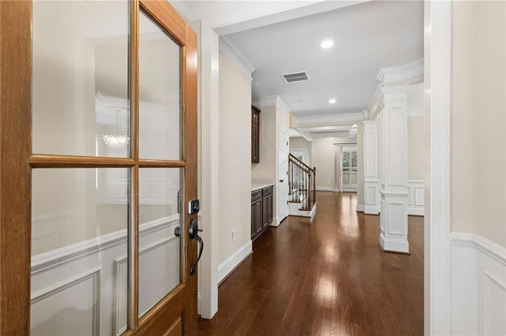 4 bedroom, 4 bathroom, 3,508 sq ft single family residence under contract at 2020 Anderson Drive, Smyrna, GA 30080 — photo 5