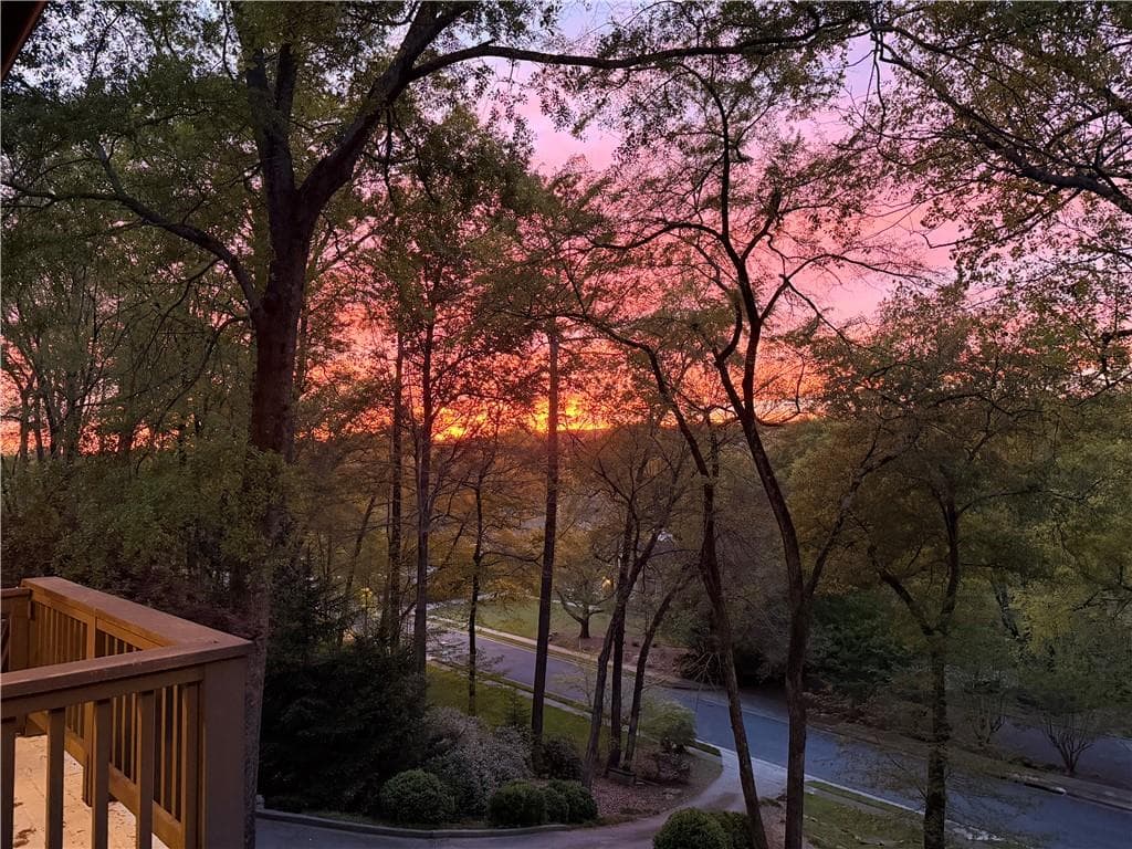 4 bedroom, 6 bathroom, 8,314 sq ft single family residence for sale at 6305 River Chase Circle, Atlanta, GA 30328 — photo 2