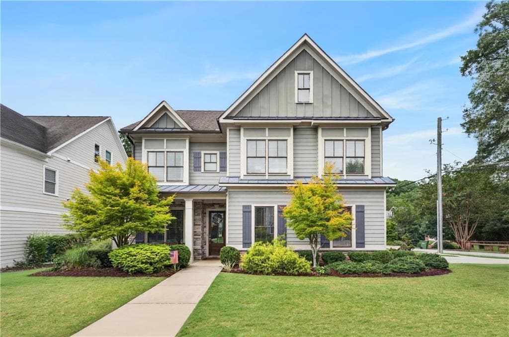 4 bedroom, 4 bathroom, 3,321 sq ft single family residence sold at 1517 Sylvester Circle, Atlanta, GA 30316