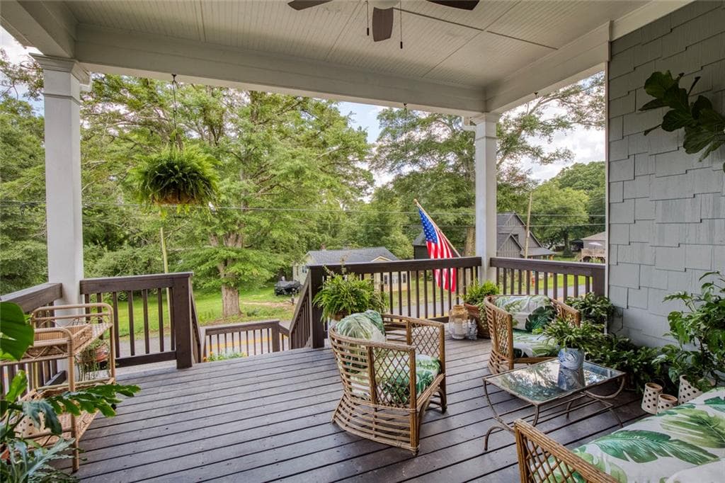 4 bedroom, 4 bathroom, 2,982 sq ft single family residence for sale at 5920 Mitchell Street, Flowery Branch, GA 30542 — photo 2