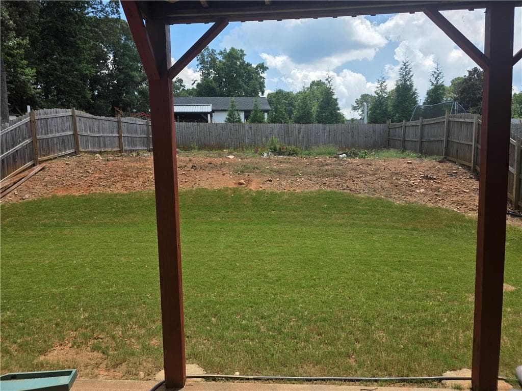 5 bedroom, 3 bathroom, 2,824 sq ft single family residence for rent at 4550 Parkview Walk, Lilburn, GA 30047 for $2,500 a month — photo 9