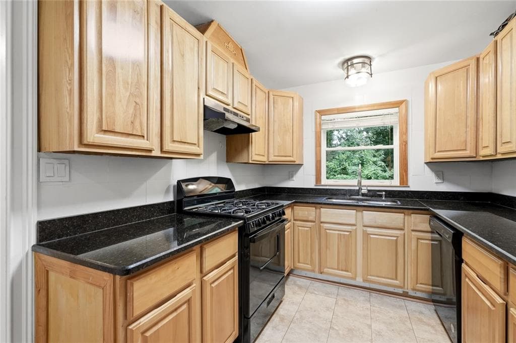 4 bedroom, 2 bathroom, 1,400 sq ft single family residence for sale at 1639 Terry Mill Road, Atlanta, GA 30316 — photo 10