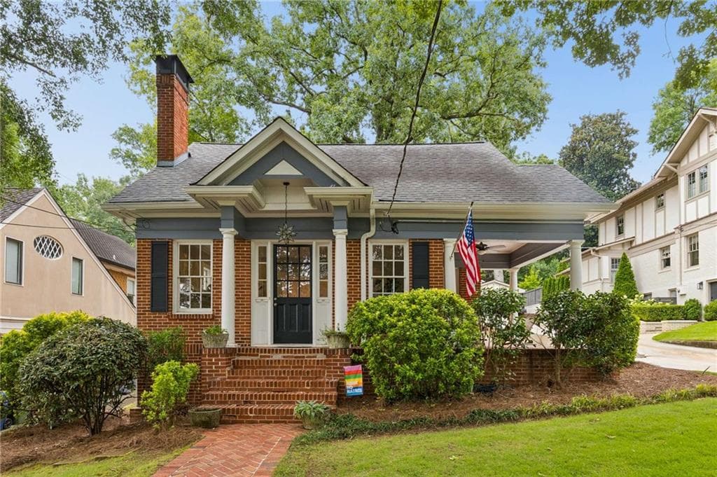 4 bedroom, 2 bathroom, 2,235 sq ft single family residence for sale at 1031 Mclynn Avenue, Atlanta, GA 30306 — photo 2