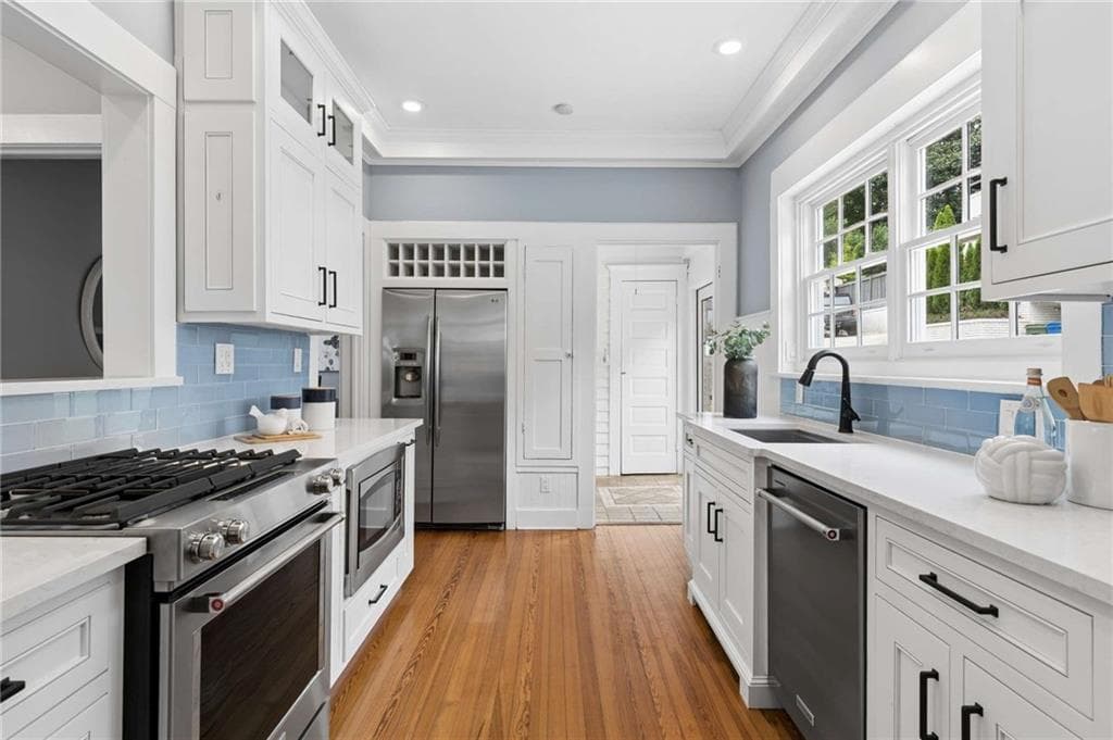 4 bedroom, 2 bathroom, 2,235 sq ft single family residence for sale at 1031 Mclynn Avenue, Atlanta, GA 30306 — photo 9