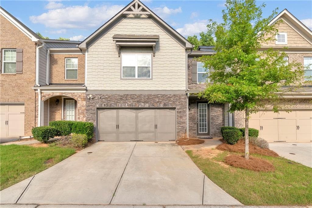 3 bedroom, 3 bathroom, 1,986 sq ft townhouse under contract at 2526 Keystone Bend, Lithonia, GA 30058