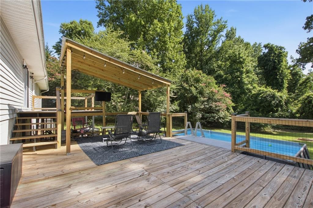 3 bedroom, 3 bathroom, 2,946 sq ft single family residence for sale at 65 Tradewinds Road, Cleveland, GA 30528 — photo 9