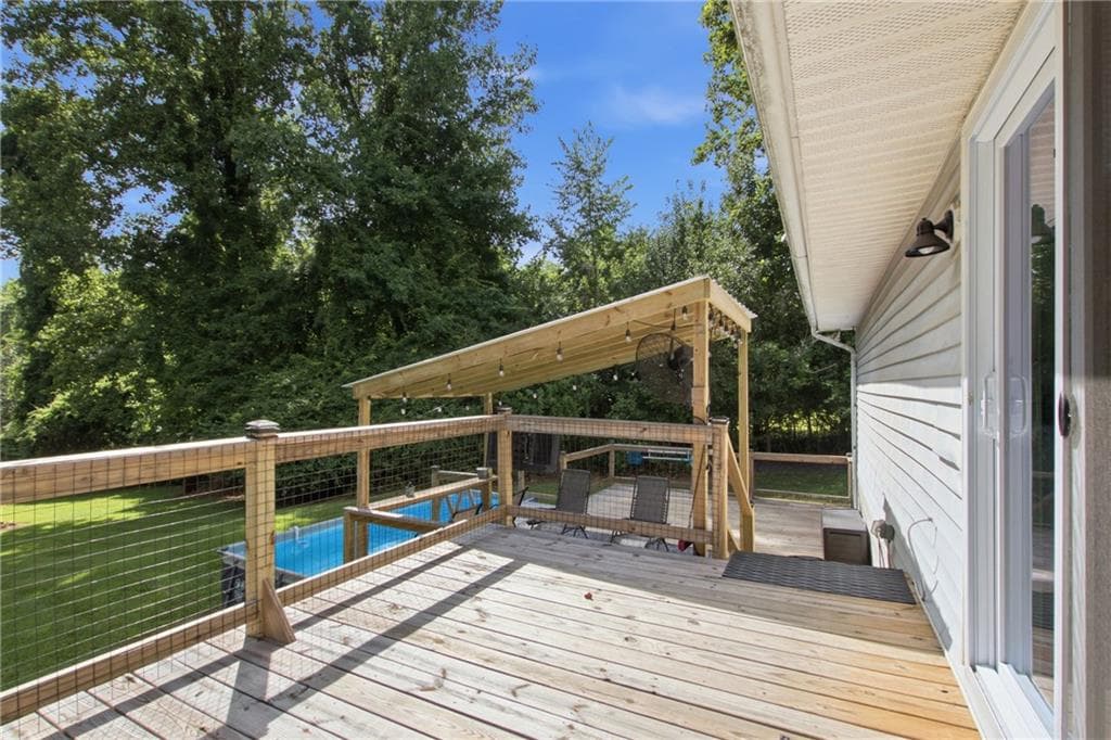 3 bedroom, 3 bathroom, 2,946 sq ft single family residence for sale at 65 Tradewinds Road, Cleveland, GA 30528 — photo 10