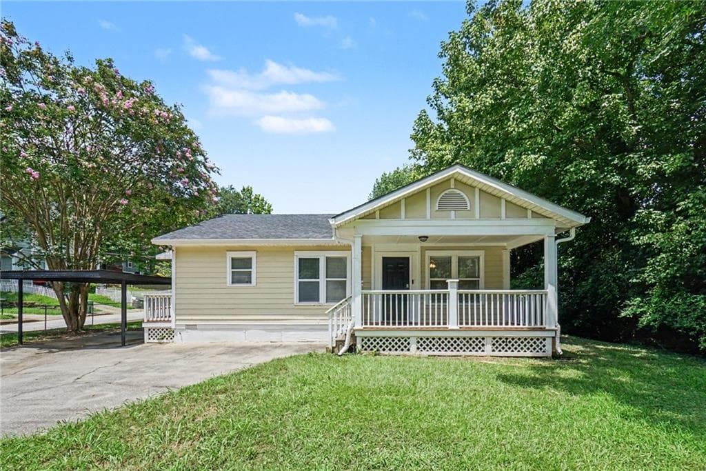 3 bedroom, 1 bathroom, 1,080 sq ft single family residence under contract at 346 Henry Aaron Avenue, Atlanta, GA 30310