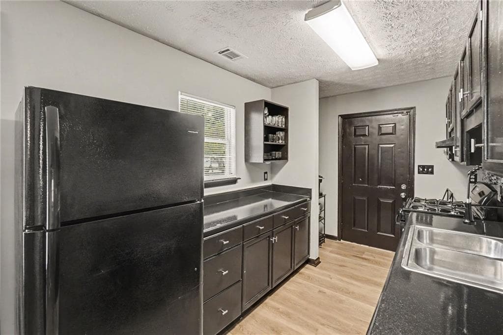 3 bedroom, 1 bathroom, 1,080 sq ft single family residence under contract at 346 Henry Aaron Avenue, Atlanta, GA 30310 — photo 10