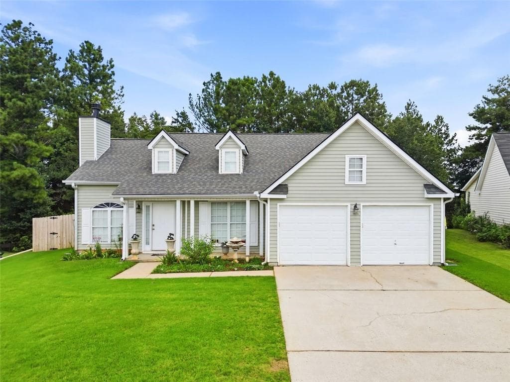 3 bedroom, 2 bathroom, 1,419 sq ft single family residence for sale at 1016 Meadow Glen Circle, Fairburn, GA 30213 — photo 2