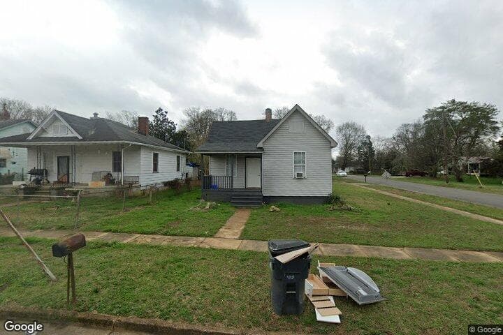 1 bedroom, 1 bathroom, 686 sq ft single family residence for rent at 722 La Due Street, Cedartown, GA 30125 for $900 a month — photo 4