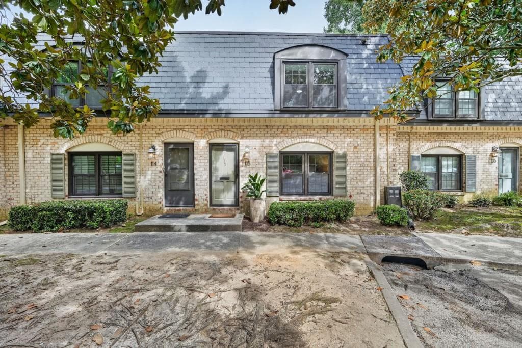 2 bedroom, 3 bathroom, 1,288 sq ft condominium for sale at 115 Elysian Way, Atlanta, GA 30327 — photo 5