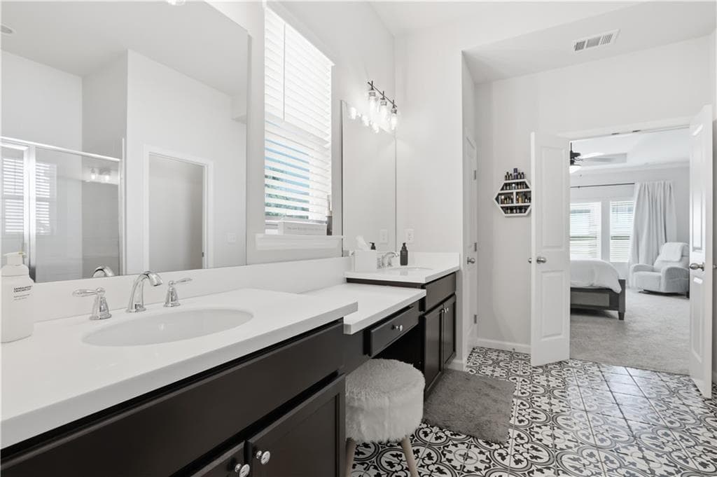 4 bedroom, 3 bathroom, 2,525 sq ft single family residence for sale at 4450 Madison Hall Drive, Cumming, GA 30028 — photo 8