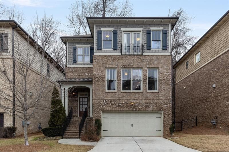 4 bedroom, 4 bathroom single family residence for rent at 926 Canterbury Lane, Atlanta, GA 30324 for $5,300 a month — photo 1 of 27