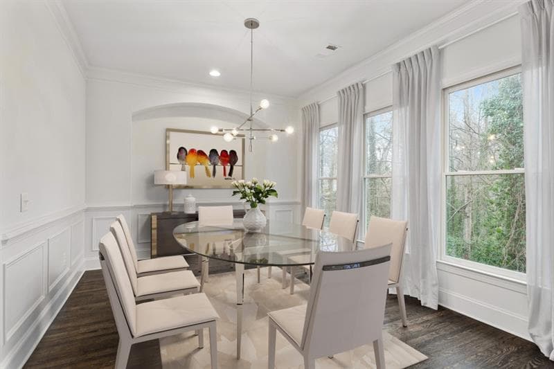 4 bedroom, 4 bathroom single family residence for rent at 926 Canterbury Lane, Atlanta, GA 30324 for $5,300 a month — photo 9